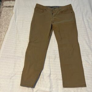 Bailey’s PT. Men’s Brown pants
